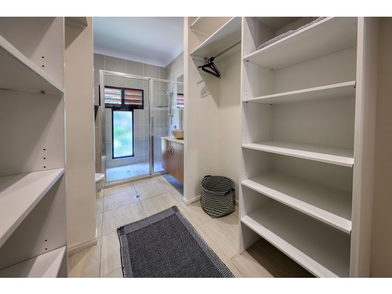29 Luff Street, Hull Heads QLD 4854