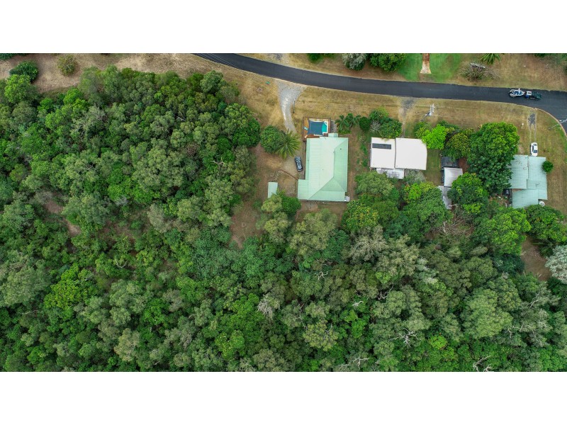 29 Luff Street, Hull Heads QLD 4854