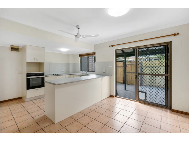 9/171-179 McLeod Street, Cairns North QLD 4870