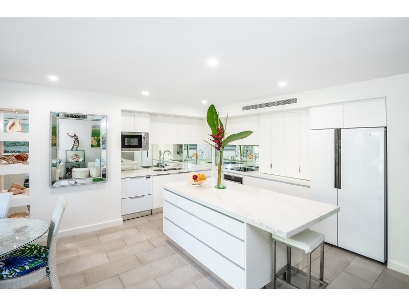 408-409/5 Triton Street, Palm Cove QLD 4879