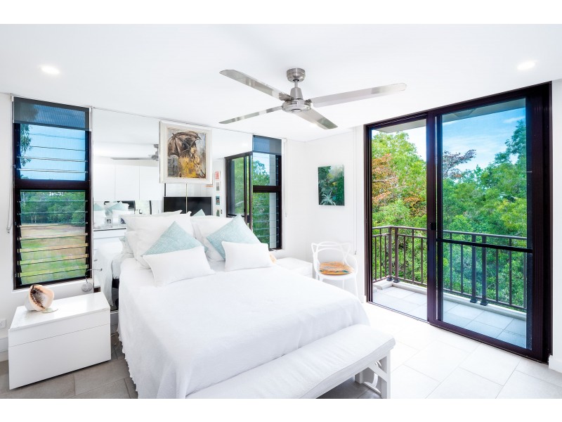 408-409/5 Triton Street, Palm Cove QLD 4879