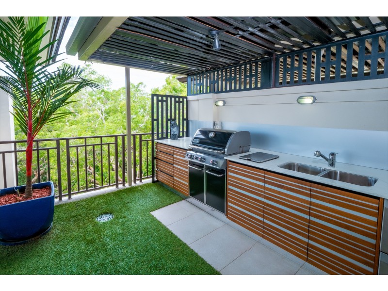 408-409/5 Triton Street, Palm Cove QLD 4879