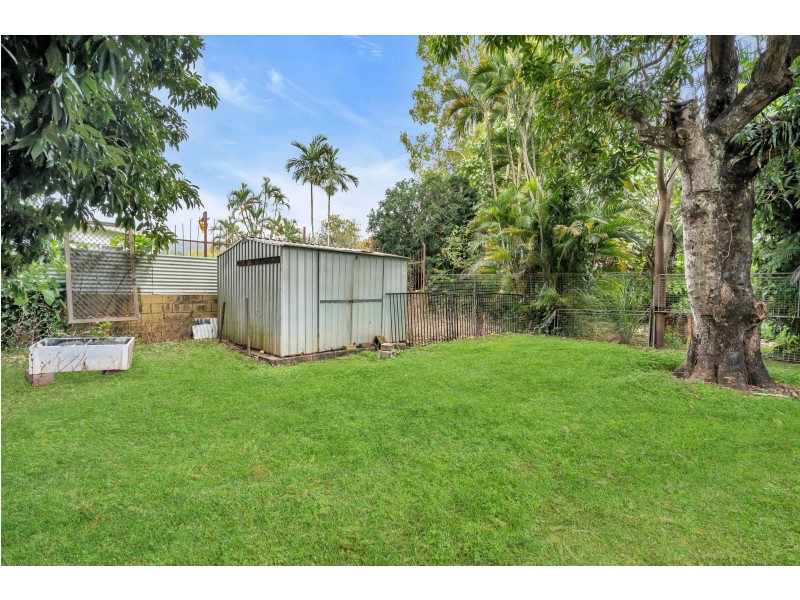 52 Toogood Road, Woree QLD 4868