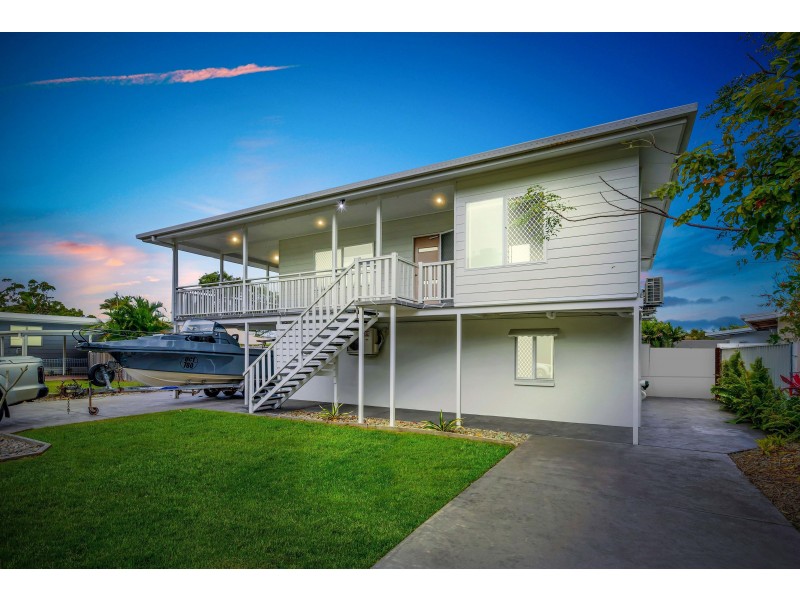 27 Debbie Street, Trinity Park QLD 4879