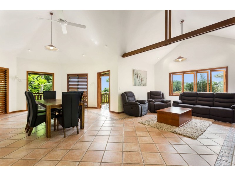 69863 Bruce Highway, Aloomba QLD 4871