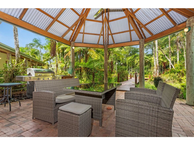 69863 Bruce Highway, Aloomba QLD 4871