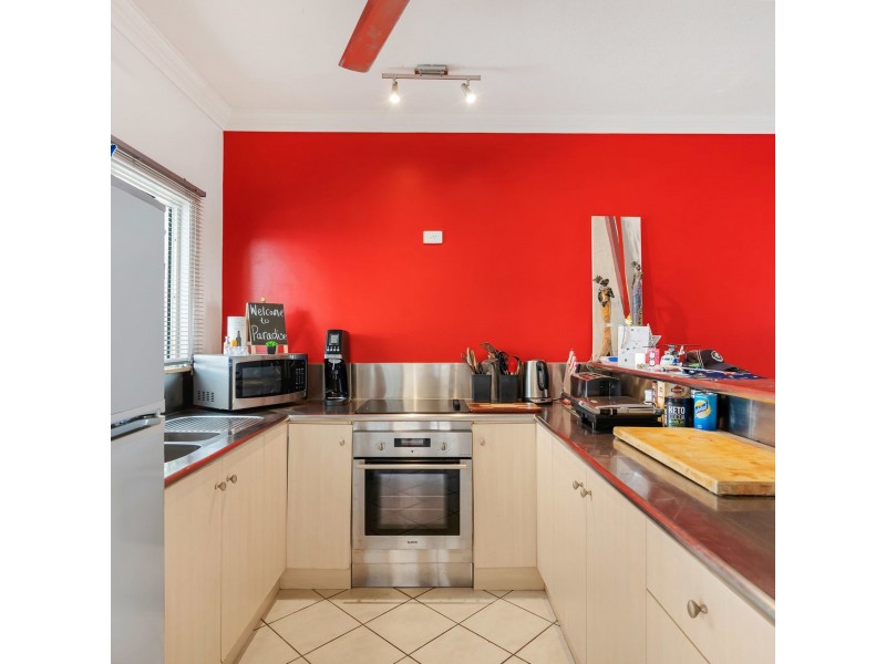 3/32 Oliva Street, Palm Cove QLD 4879