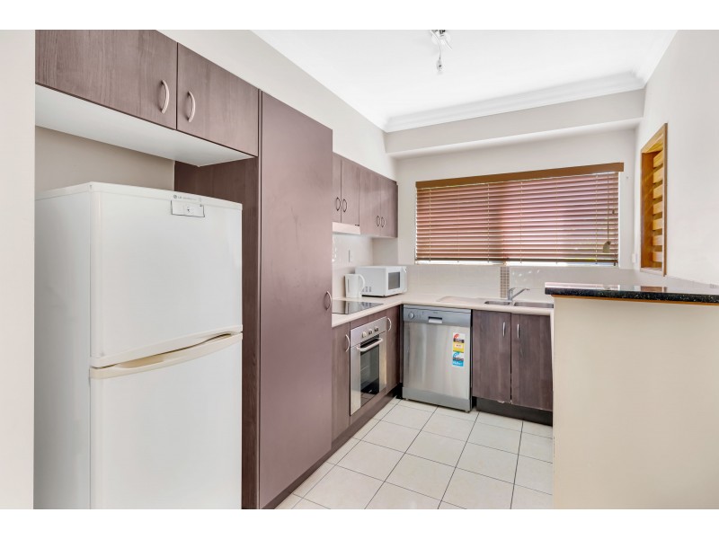 232/29-33 Springfield Crescent, Manoora QLD 4870