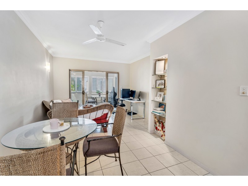 232/29-33 Springfield Crescent, Manoora QLD 4870