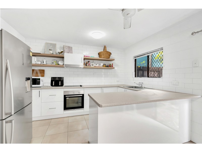 14/323-329 McLeod Street, Cairns North QLD 4870