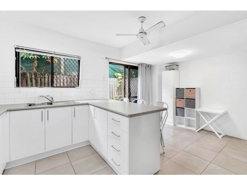 14/323-329 McLeod Street, Cairns North QLD 4870