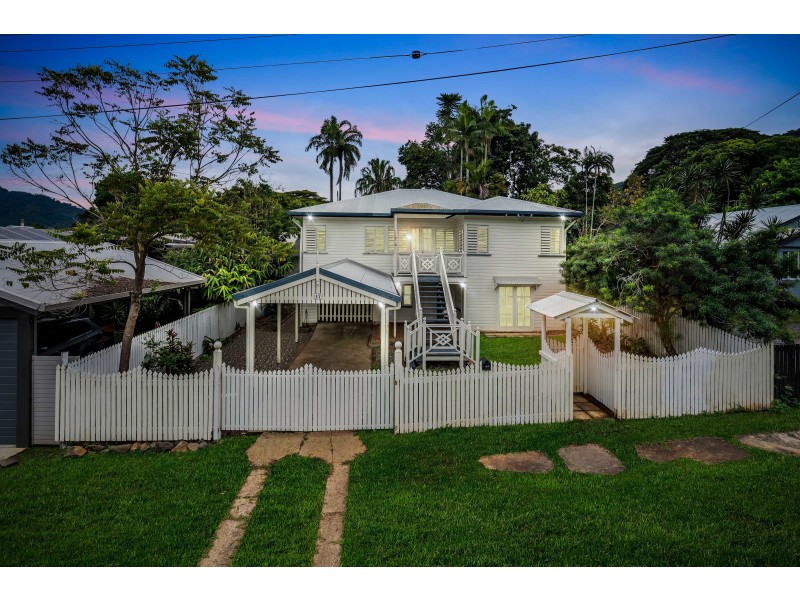 17 Friend Street, Edge Hill QLD 4870