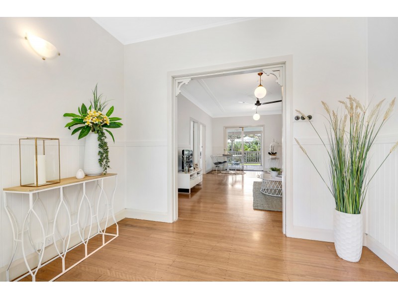 17 Friend Street, Edge Hill QLD 4870