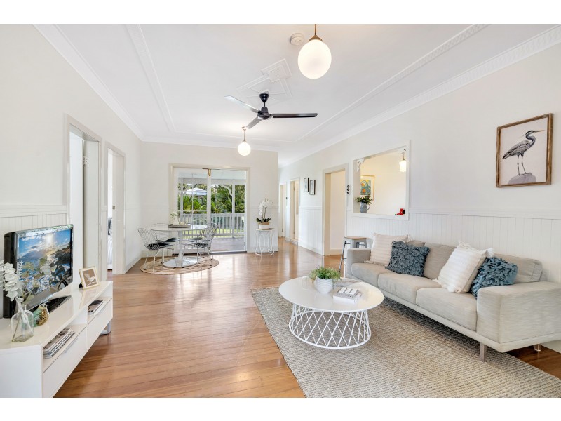 17 Friend Street, Edge Hill QLD 4870