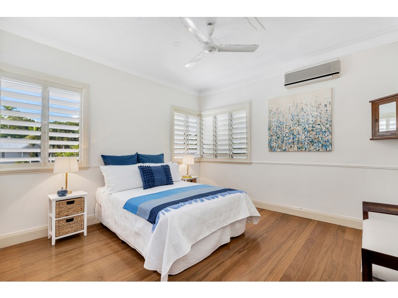 17 Friend Street, Edge Hill QLD 4870