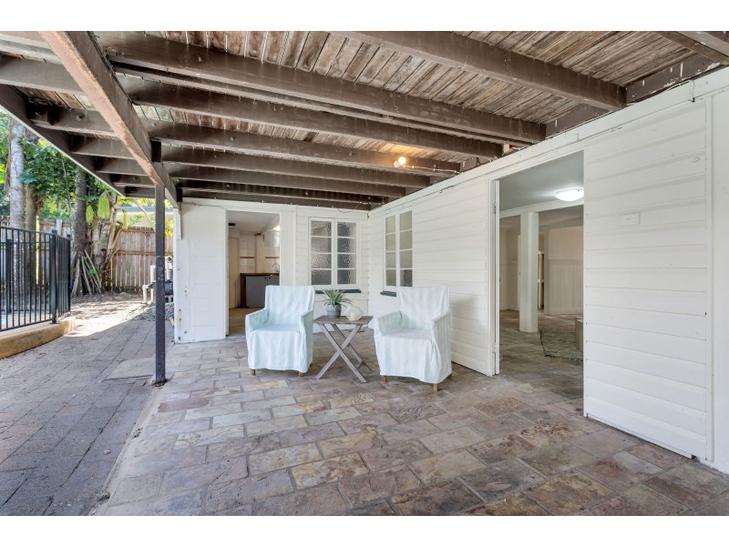 17 Friend Street, Edge Hill QLD 4870