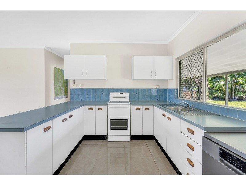 23 Sirius Street, Bentley Park QLD 4869