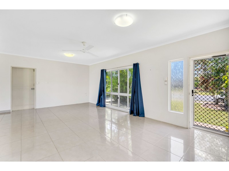 23 Sirius Street, Bentley Park QLD 4869