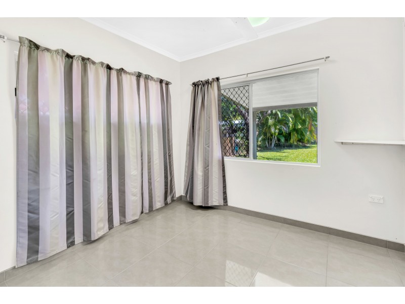 23 Sirius Street, Bentley Park QLD 4869