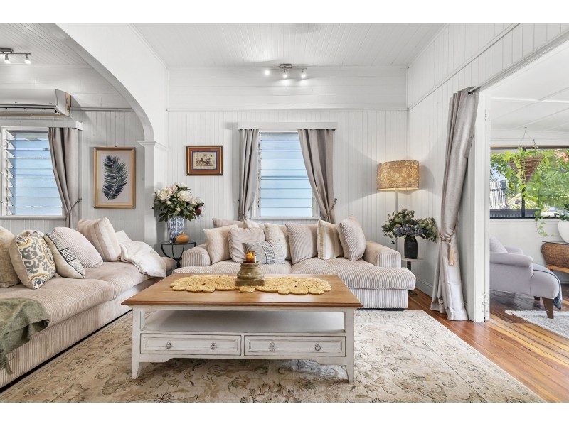 360 Draper Street, Parramatta Park QLD 4870
