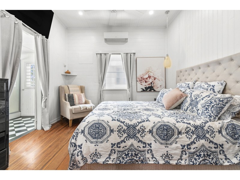 360 Draper Street, Parramatta Park QLD 4870
