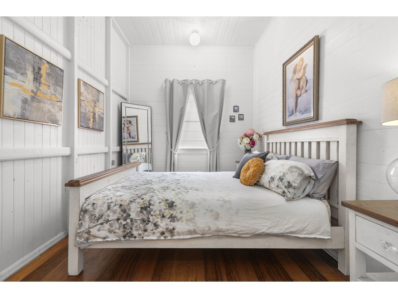 360 Draper Street, Parramatta Park QLD 4870