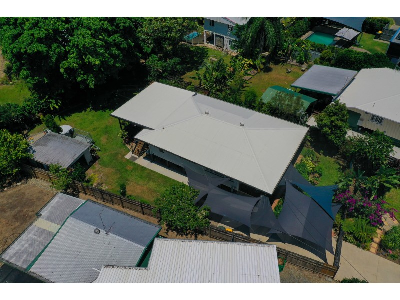 7 Crowley Close, Whitfield QLD 4870