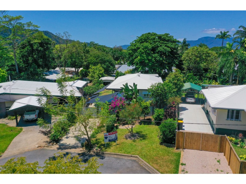 7 Crowley Close, Whitfield QLD 4870