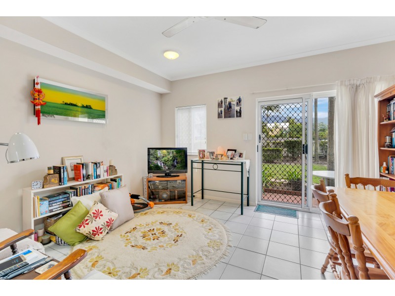 4/38 Springfield Crescent, Manoora QLD 4870