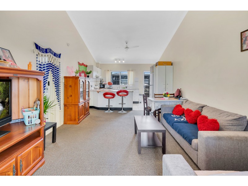7/12 Mayers Street, Manunda QLD 4870