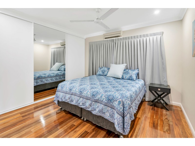5 Hogan Street, Westcourt QLD 4870