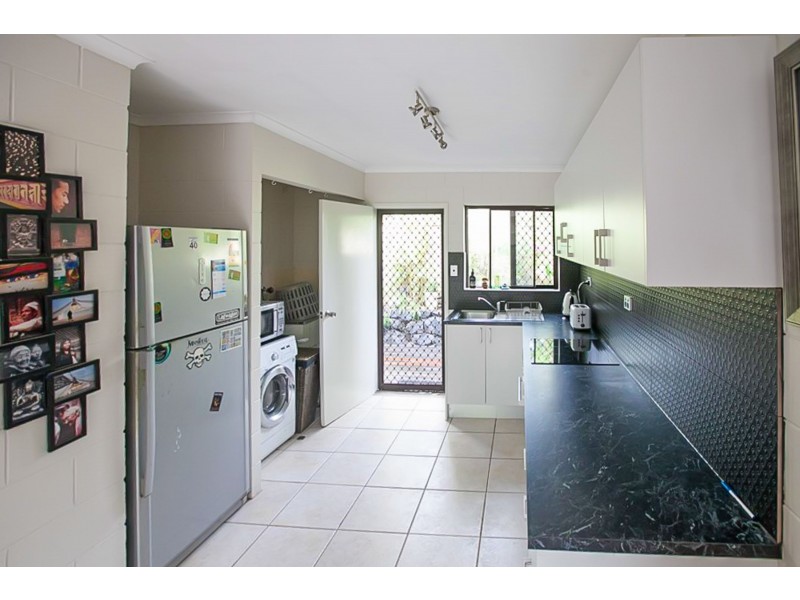 19/1-9 Joan Street, Bungalow QLD 4870