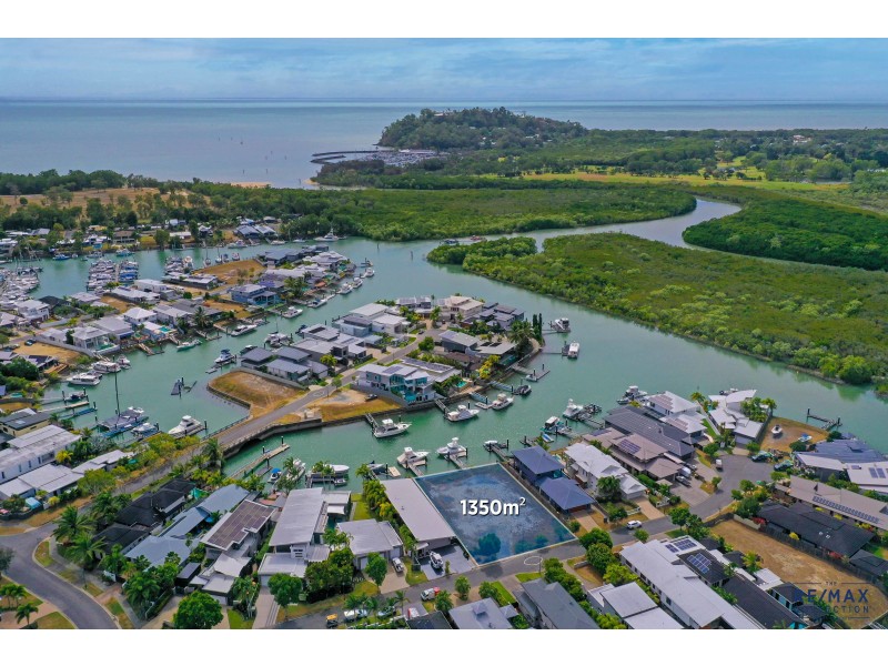 16 Brindabella Quay, Trinity Park QLD 4879