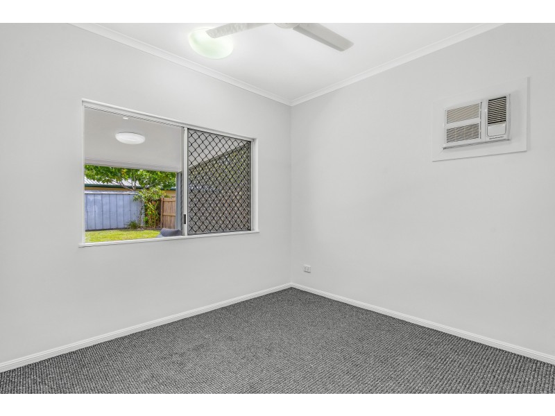 13 Turner Street, Whitfield QLD 4870