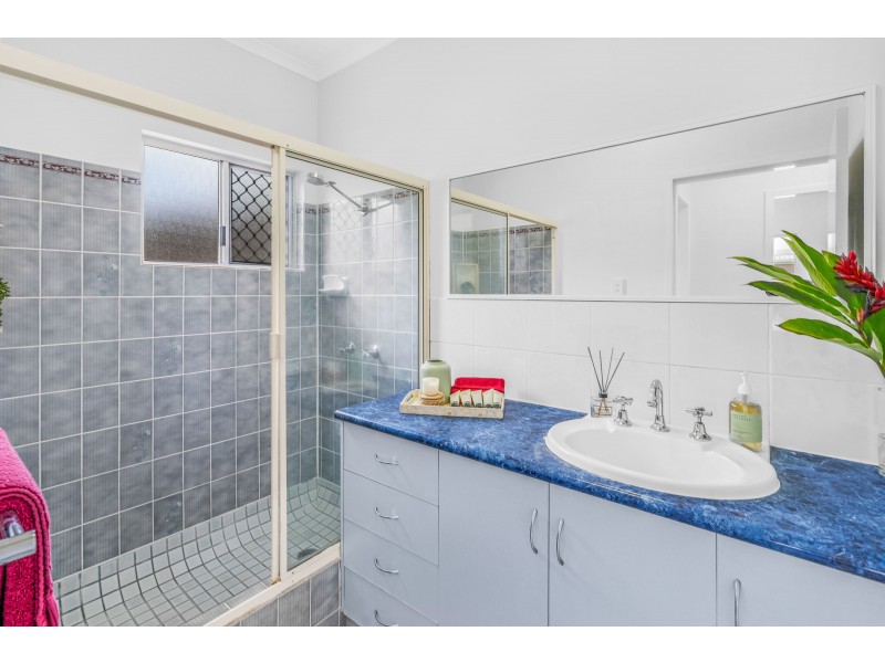 13 Turner Street, Whitfield QLD 4870
