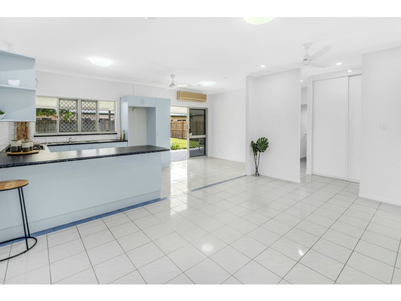13 Turner Street, Whitfield QLD 4870