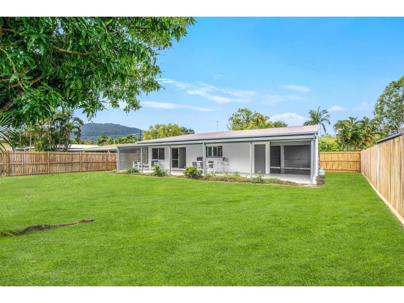 13 Turner Street, Whitfield QLD 4870