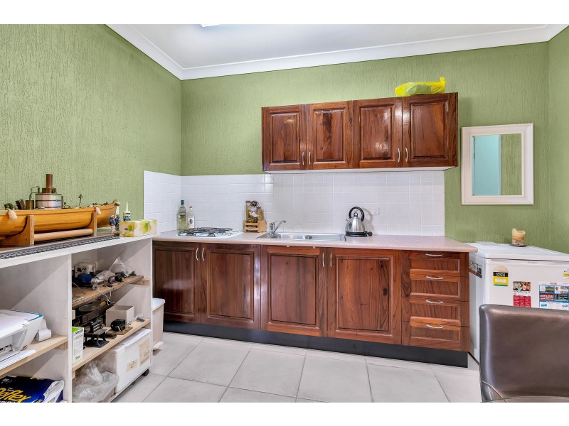 54-56 Windlass Street, Goldsborough QLD 4865