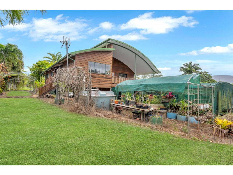 54-56 Windlass Street, Goldsborough QLD 4865