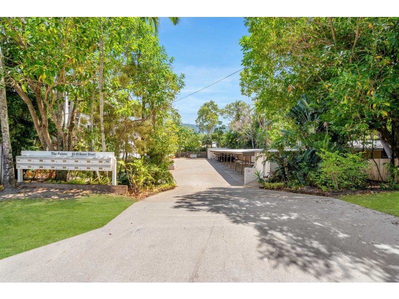 1/83-85 Moore Street, Trinity Beach QLD 4879