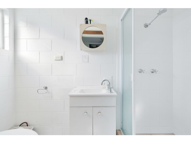 8/201-203 Aumuller Street, Bungalow QLD 4870