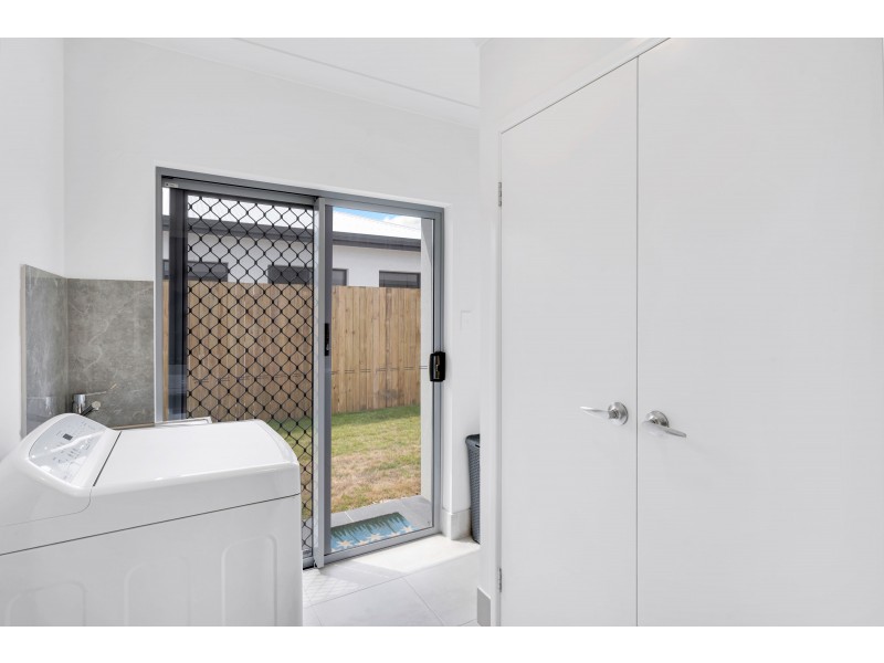 10 Lillydale Way, Trinity Beach QLD 4879
