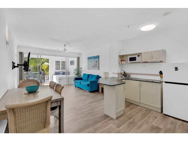 24/139 Williams Esplanade, Palm Cove QLD 4879