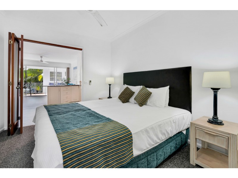 24/139 Williams Esplanade, Palm Cove QLD 4879