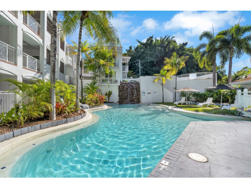 24/139 Williams Esplanade, Palm Cove QLD 4879
