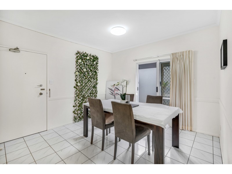 3/10 Brown Street, Woree QLD 4868
