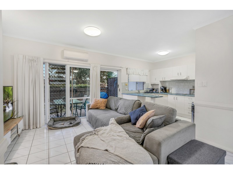 3/10 Brown Street, Woree QLD 4868