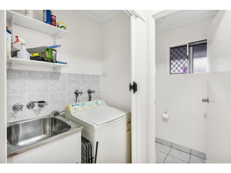 3/10 Brown Street, Woree QLD 4868