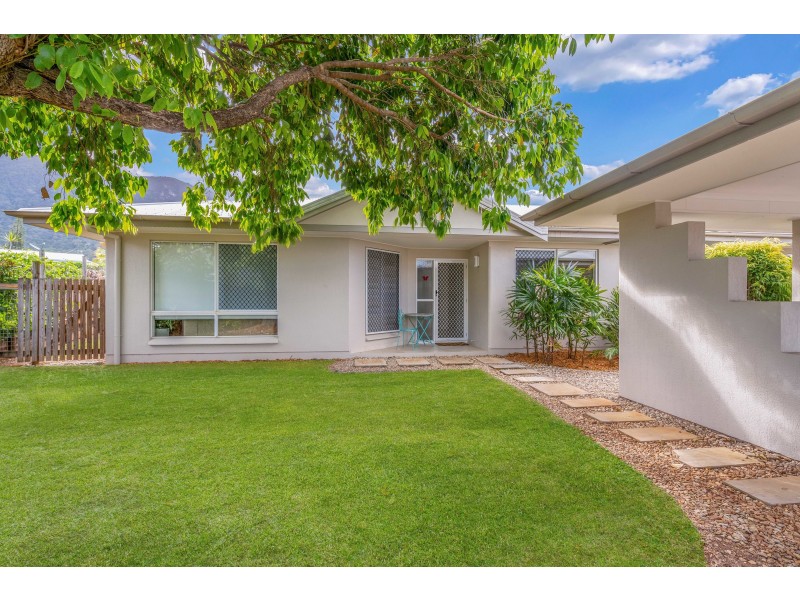 36 Cyperus Drive, Redlynch QLD 4870