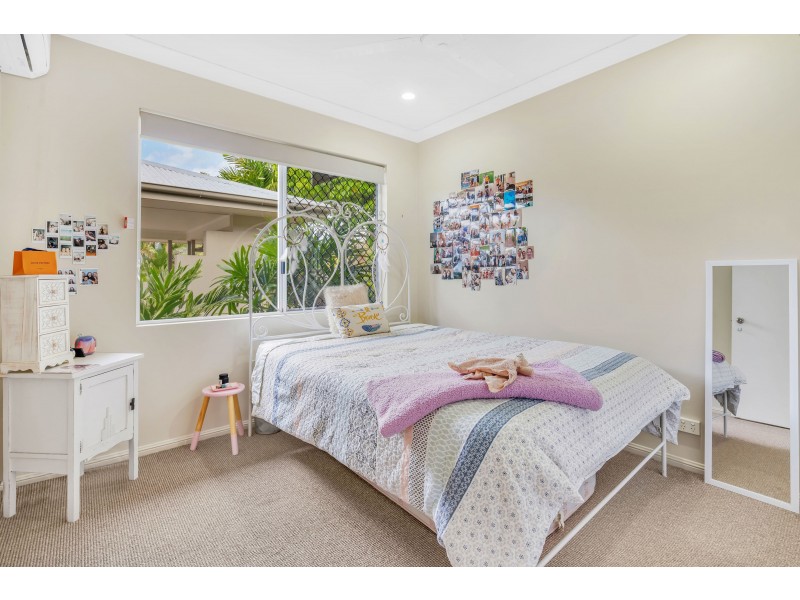 36 Cyperus Drive, Redlynch QLD 4870